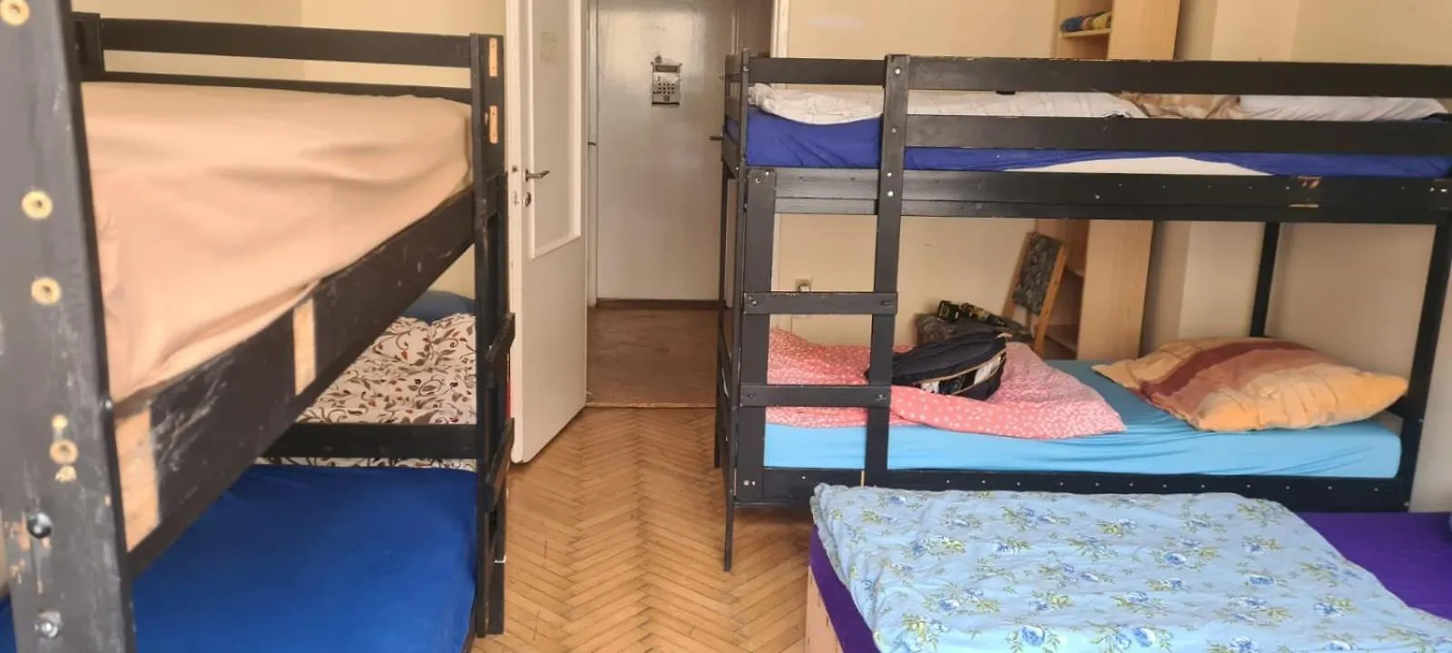 Flat 18 Minutes From Vaclavske Namesti Praga Alloggio in famiglia