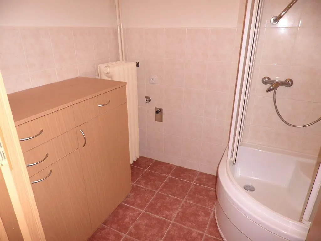 Pansiyon Flat 18 Minutes From Vaclavske Namesti Prag
